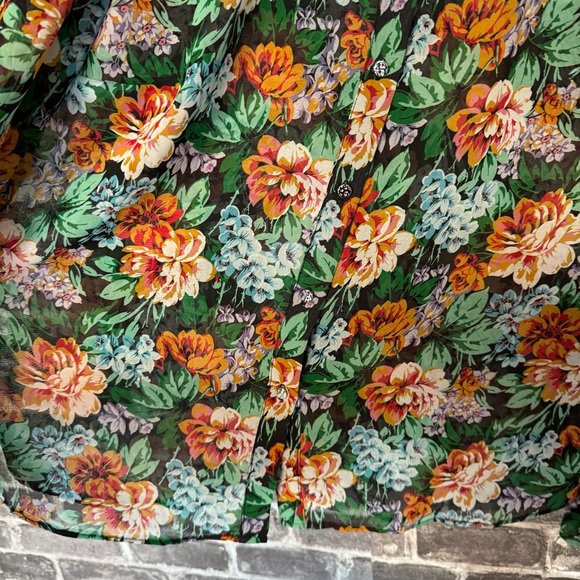 River Island floral print blouse green floral button down - Picture 8 of 10